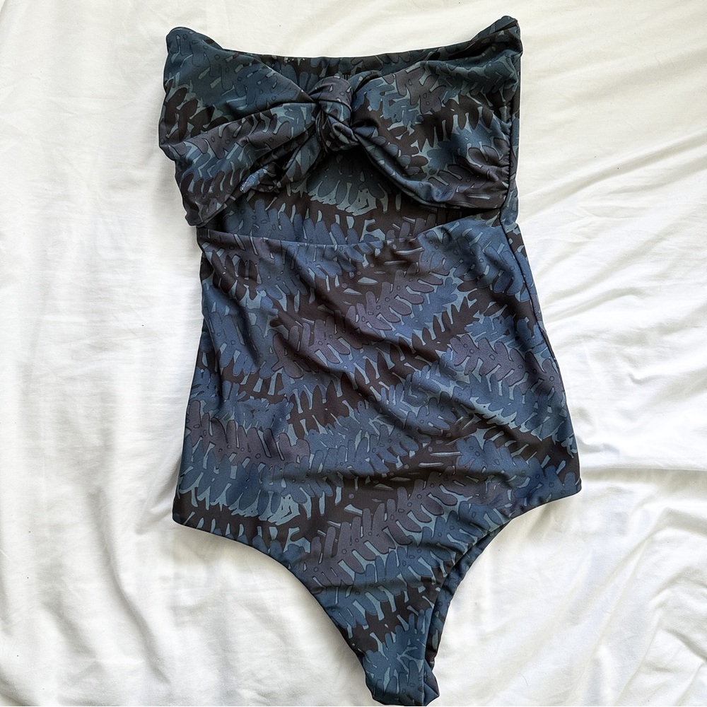 Mikoh One Piece